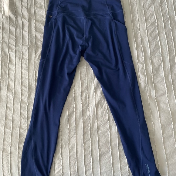 Fabletics 7/8 Length Royal Blue Leggings - Picture 2 of 4